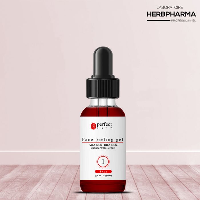 Gommage visage aux acides de fruits rouges