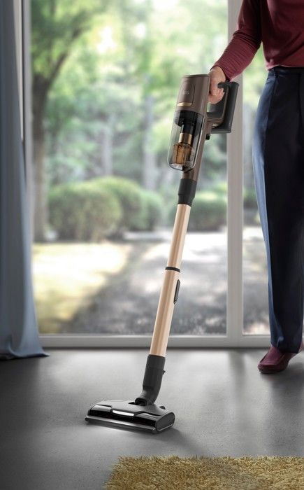 ASPIRATEUR BALAI – Ultimate 8000