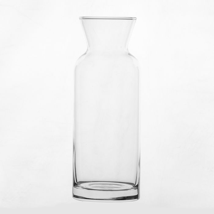 Carafe transparente avec un contenu de 1 L