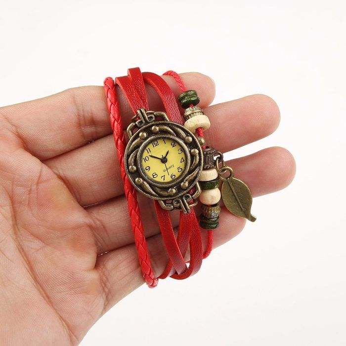 Montre femme cuir rouge vintage