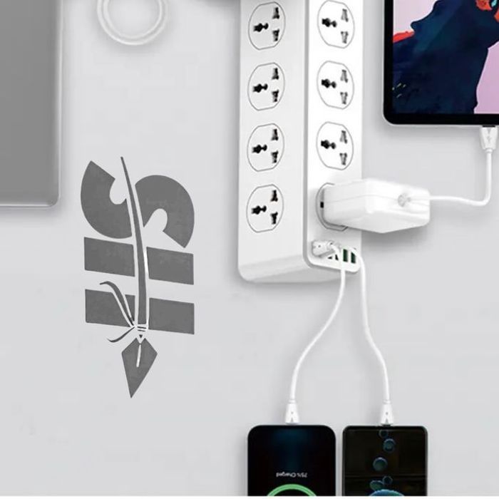 PRISE DE COURANT SH PS-14 AVEC UNE PUISSANCE NOMINALE MAXIMALE DE 3,1A POUR LES PORTS USB ET DE 3000W