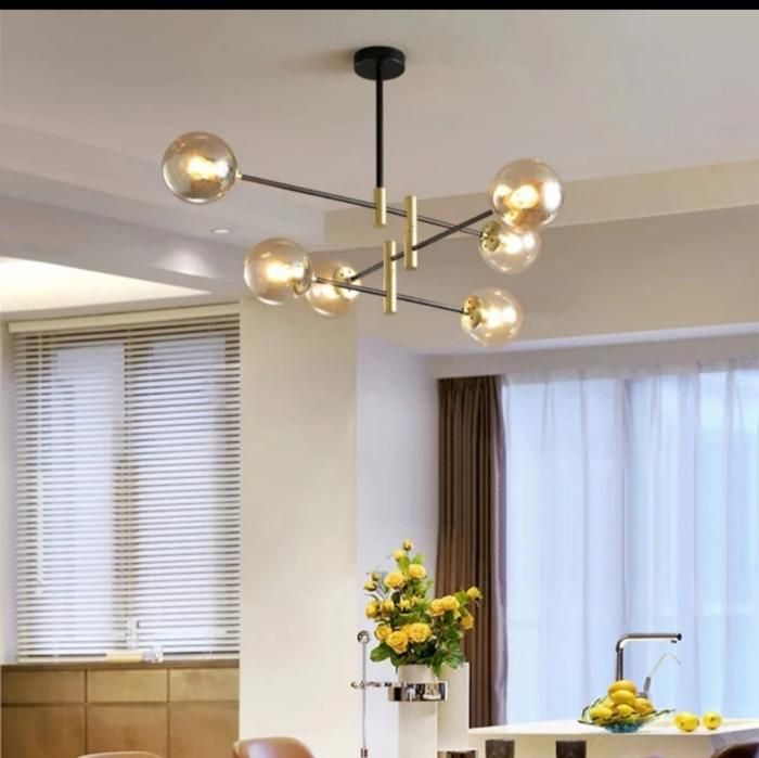Plafonnier composé de 8 boules
