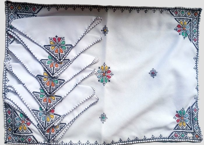 Cache plateau avec 6 serviettes de thé tarz fait main