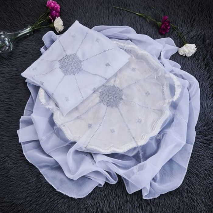 Cache plateau en voile Brodé  tarz el fassi