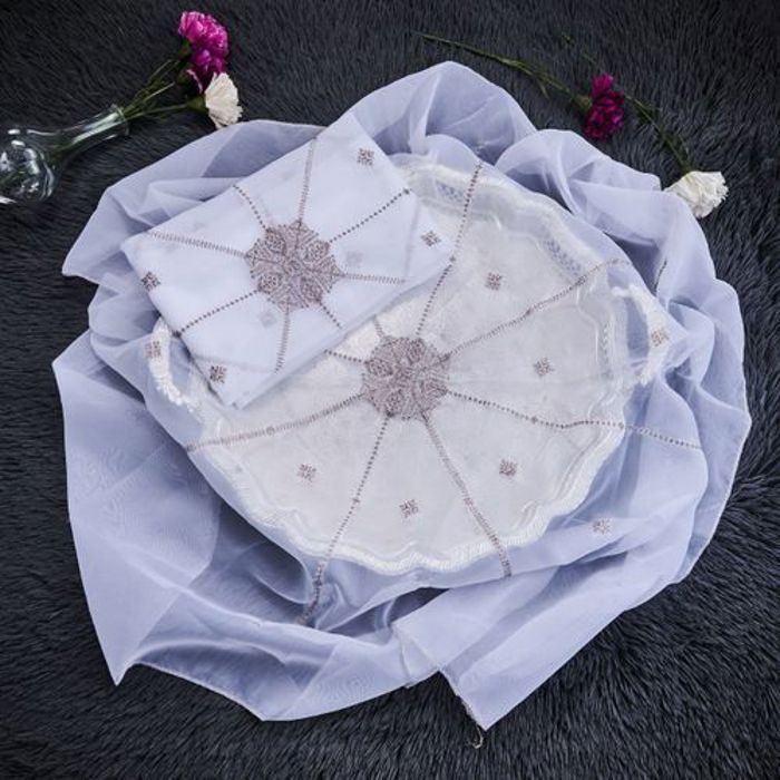 Cache plateau en voile Brodé  tarz el fassi