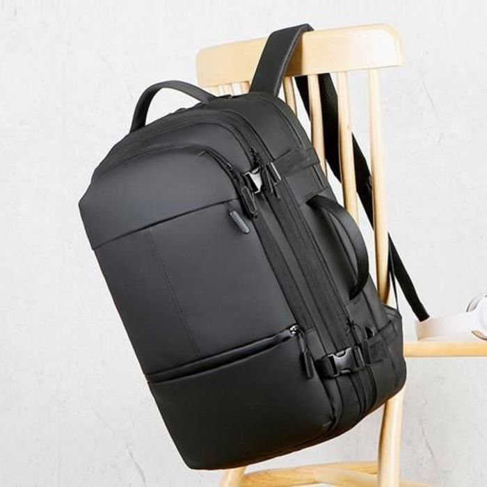 Sac à dos - GENERIC - Grand capacité - Noir - Port USB - Compatible 17,3 pouces