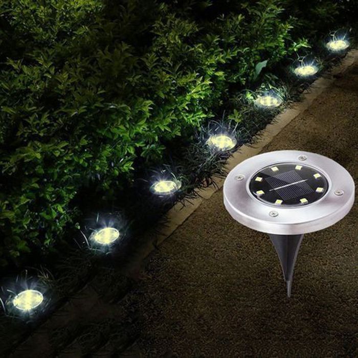 un disque lampe Solaire pour jardin