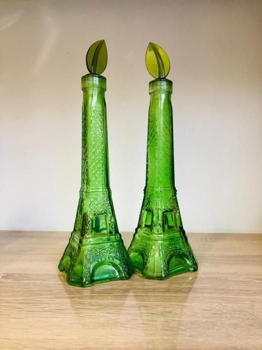2 huilliers forme Tour Eiffel 25cl chacun