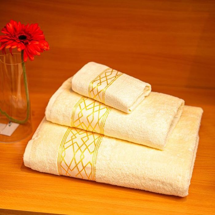 Serviette de bain - GENERIC - Pack de 3 - Coton égyptien - Douceur et absorption - Plusieurs couleurs