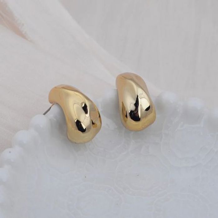 Boucles d'oreilles Quotidiennes design premiuim métalique de luxe pour femmes