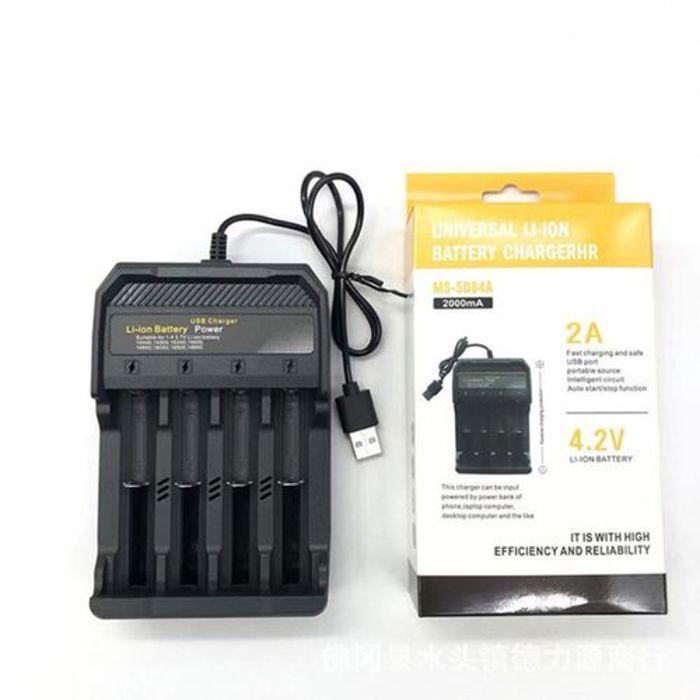 Chargeur de batterie - GENERIC - MS-5D84A - 4 fentes - USB - 2000mA