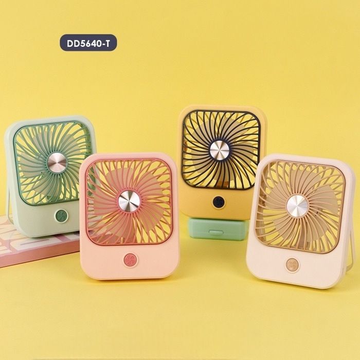 mini Ventilateur portable ou bureau avec charge usb , cadeau d'été, Refroidir le visage lors du maquillage