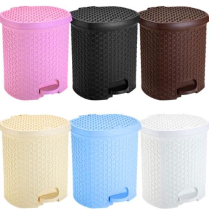 Poubelle salle de bain pédale 10l compacte efficace (Couleur aléatoire)