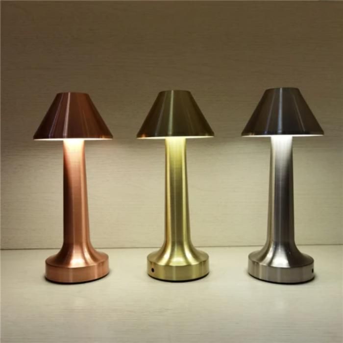 Lampe de bureau vintage en métal(Couleur aléatoire)