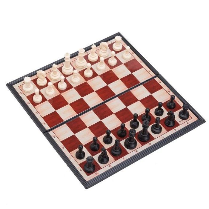Jeu d'échecs pliable en plastique magnétique pour des heures de divertissement nomade