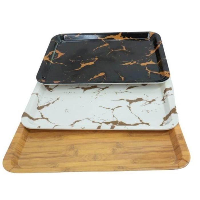 Plateau de service rectangulaire en plastique 26,5 x 19,5 cm(Couleur aléatoire)