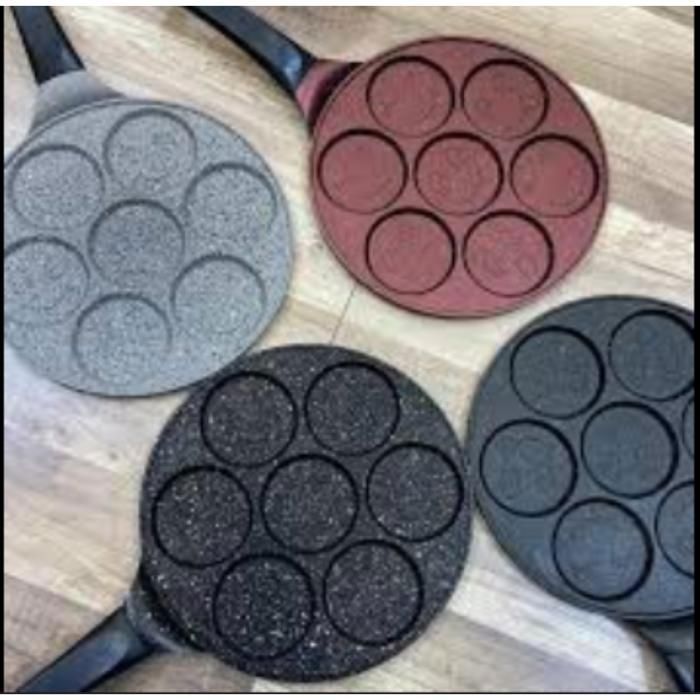 Tatch poêle crêpière 26cm anti adhésif 7 pièces de crêpe pour chaque cuisson (Couleur aléatoire)