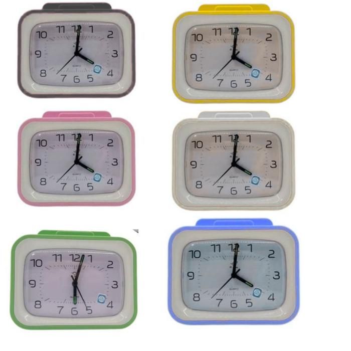 Réveil de nuit analogique avec porte téléphone & crayons(Couleur aléatoire)
