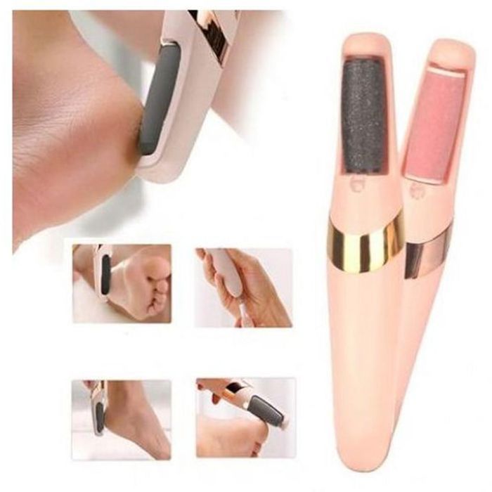 Éliminateur électrique de callosités des pieds, lime à pied pratique et portable pour une pédicure facile.