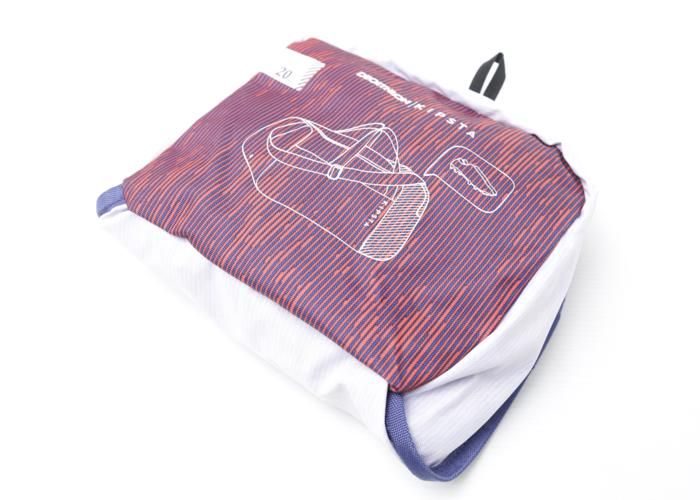 SAC DE SPORT ESSENTIAL 20L BLUE ROUGE