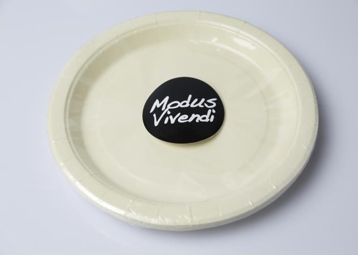 10 ASSIETTES EN PAPIER BEIGES MODUS VIVENDI 23CM