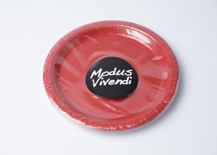 10 ASSIETTES EN PAPIER ROUGES MODUS VIVENDI 18CM