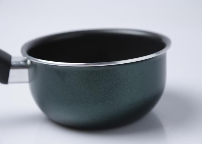 CASSEROLE ANTI ADHESIVE VERTE   14CM