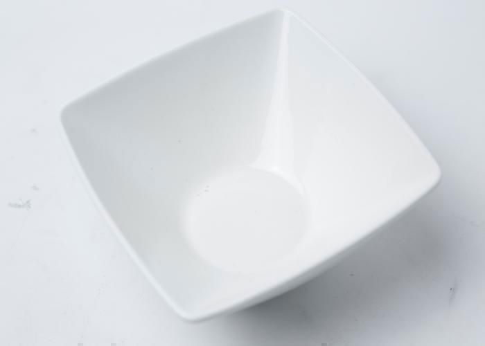 Saladier - MARQUE - Saladier carré à base ronde - Porcelaine - 11 cm - Blanc