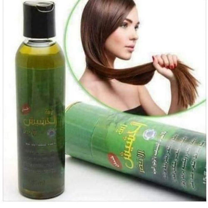 Huile de cannabis verte originale avec des herbes naturelles