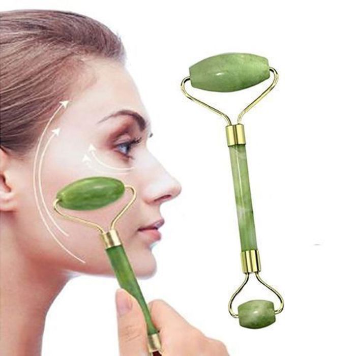 Massage du visage pierre naturelle Jade rouleauou pierre soins de santé corps