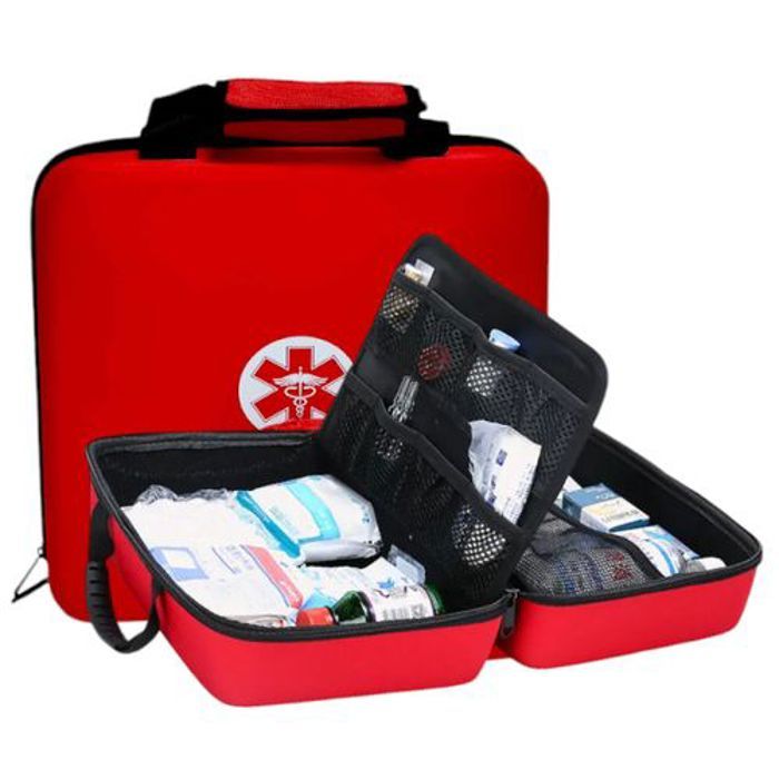 trousse de premiers secours Dimensions intérieures de la mallette : 230 x 145 x 50 mm (hauteur : 25 mm en haut + 25 mm en bas)