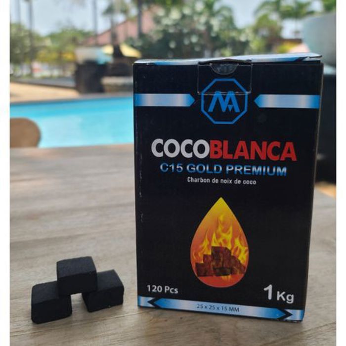 Boite de 1 Kg ou 120 cubes de 1,5 cm de chaque cote de charbon a base de coquille de noix de coco