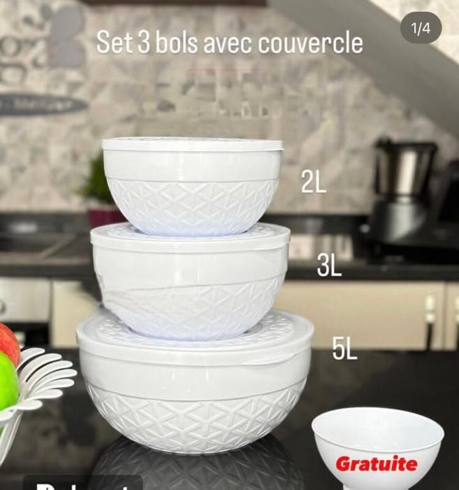 LOT 3 BOITES ,SALADIERS ,BOLS AVEC COUVERCLE 5L/3L/2L POUR PREPARATION COULEURS ALEATOIRES+bol offert