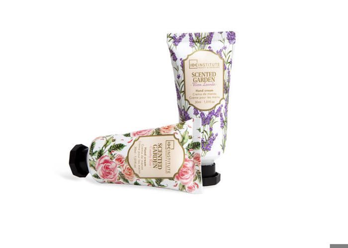 1 PACK IDC INSTITUTE BEAUTÉ FLEURS CRÈME MAINS 30ML