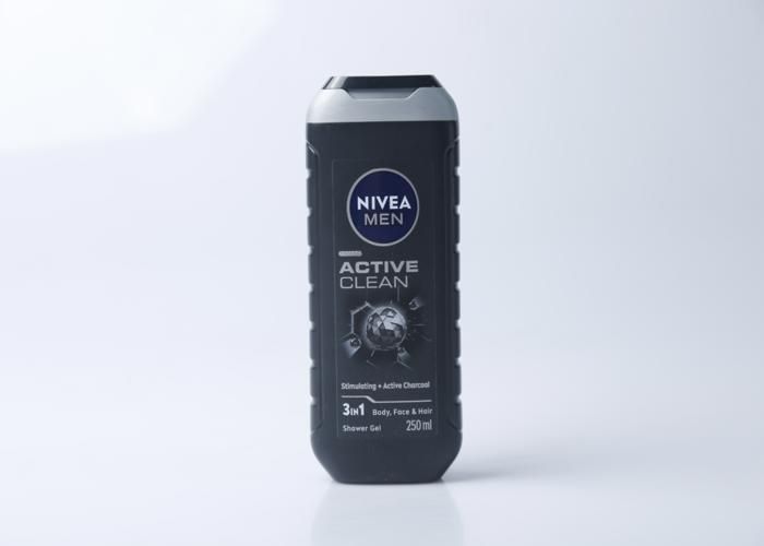 Gel Douche - Nivea Men - Active Clean - 250ml - Non gras - Charbon actif
