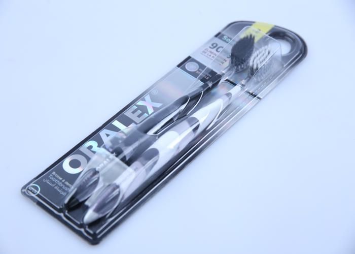 Brosse à Dents - Oralex - Platinium - Pack de 2 - Design Ergonomique - Brins Souples