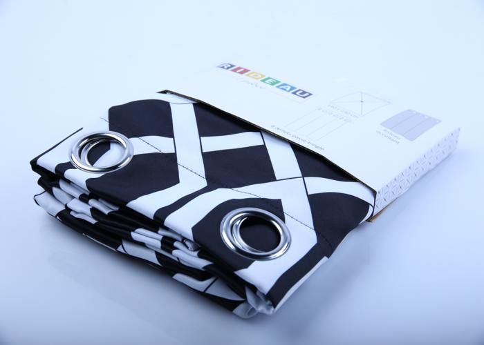 Rideaux - NB-P12 - 140x240 cm - Noir - Synthétique - Œillets