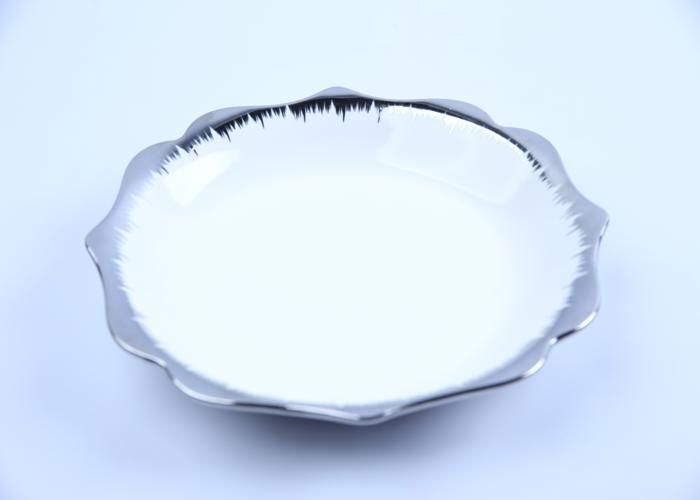 Assiette Plate - GENERIC - 25,5cm - Porcelaine - Rebord Doré/Argenté - Lave-vaisselle compatible