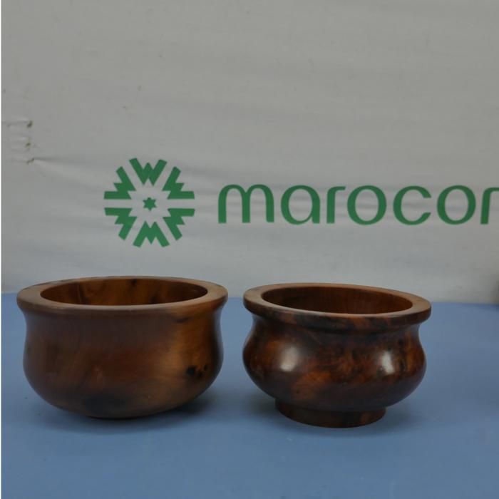 Bol à épices fait à la main, dégagé d’un parfum naturel de genévrier et Thuya.