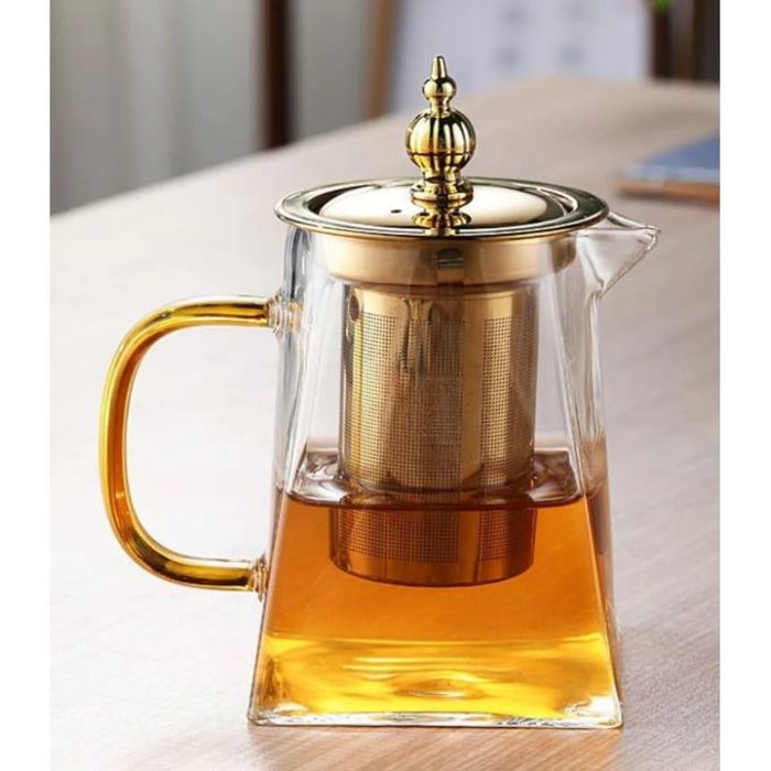 Théière en verre 550 ml avec infuseur Amovible en Acier doré