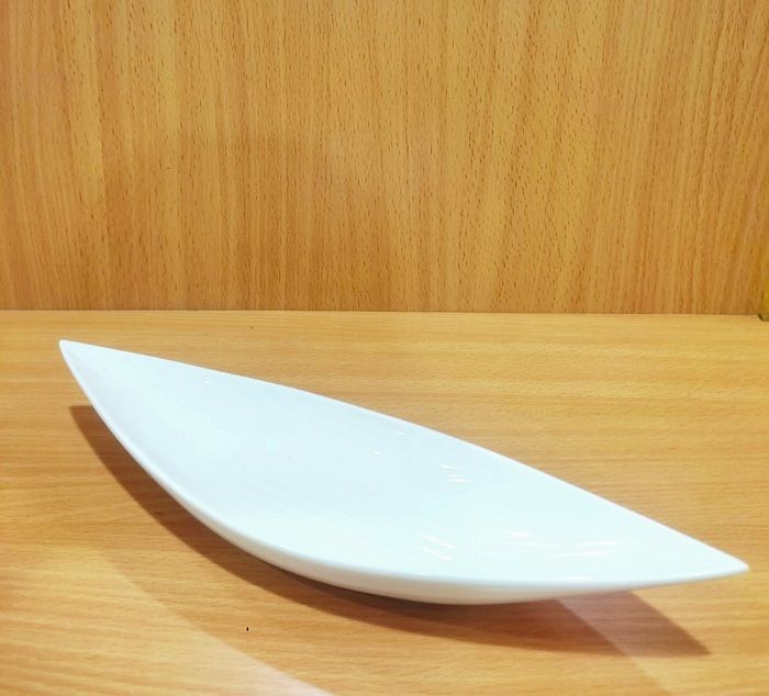 Plat pour apéro - S-020 - Petit bateau - Porcelaine blanche - 30x9x3 cm - Compatible lave-vaisselle