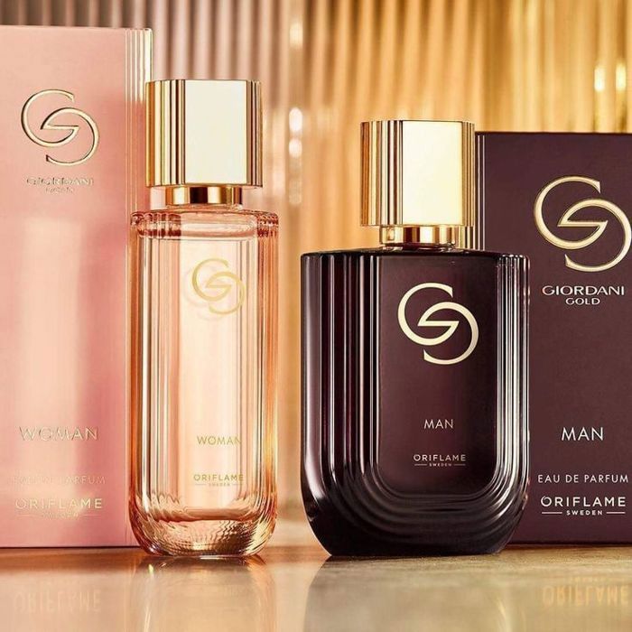 Pack Eau de Parfum - Giordani Gold - Homme 75 ml & Femme 50 ml - Notes florales - Notes boisées - Longue tenue