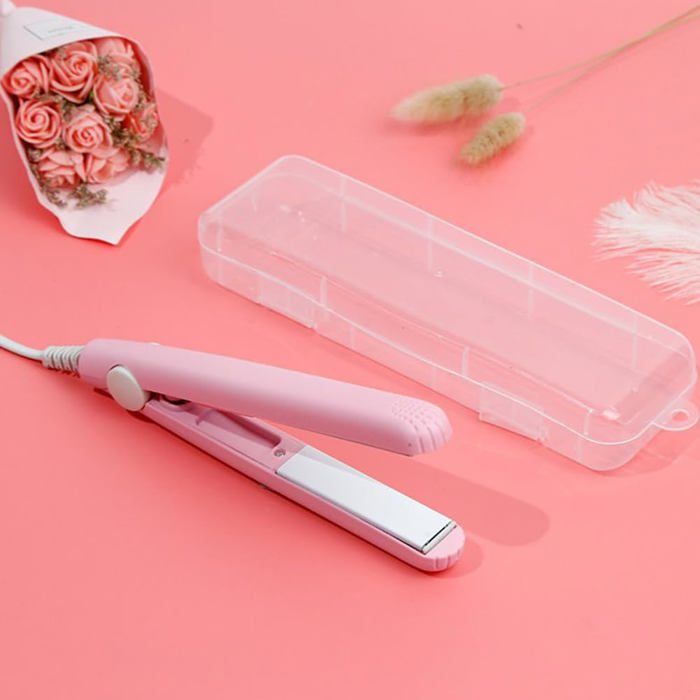 Mini lisseur idéal pour pour le voyage les retouches ou la frange