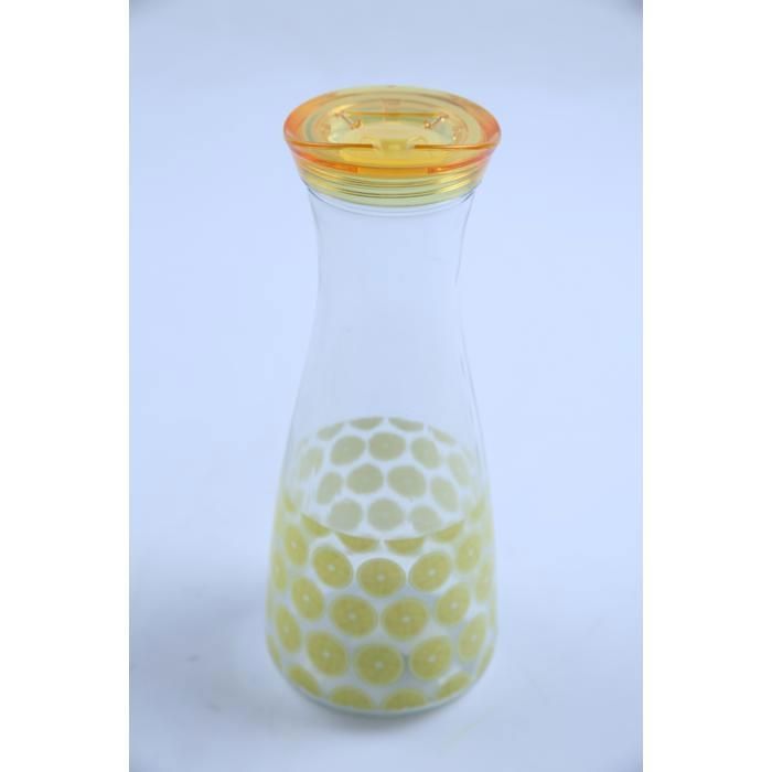 Pichet en verre - GENERIC - 1L - Couleur jaune - Couvercle en plastique - Pratique et esthétique