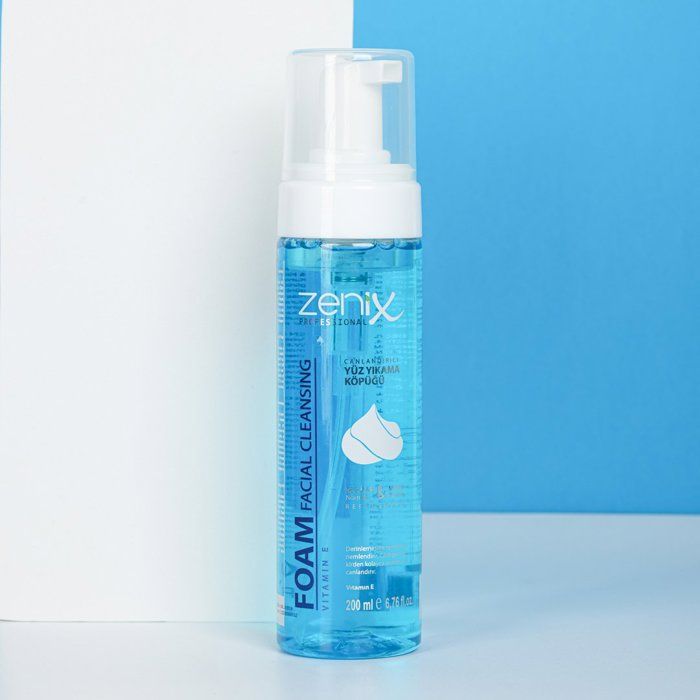 Mousse nettoyante visage Zenix à la vitamine E 200 ml