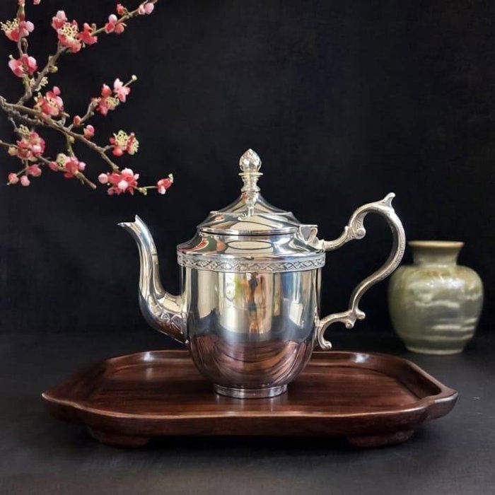 Théière marocaine en argenté – artisanat traditionnel de Fès 1.L,