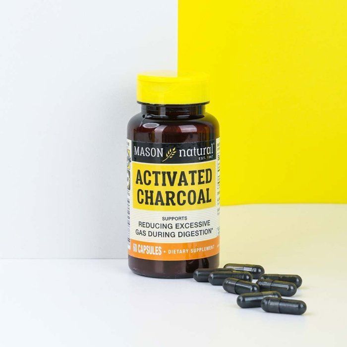 Mason Natural CHARBON ACTIF, RÉDUIT LES GAZ EXCESSIFS + BALLONNEMENTS DU VENTRE + DÉTOX ET PURIFIE LE CORPS, 60 capsules