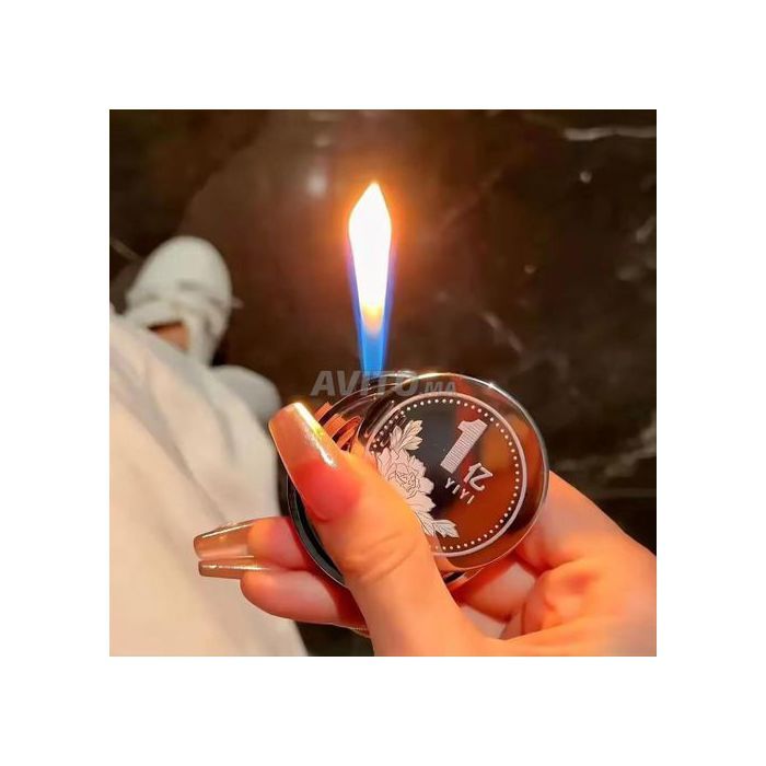 briquette à gaz en Forme de Pièce Dorée, Flamme Ajustable, Design Luxe