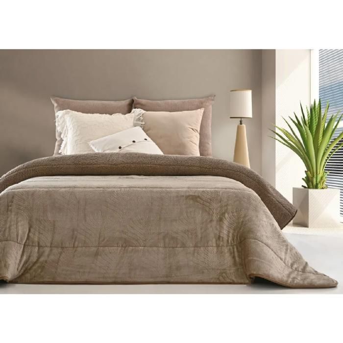 Couette flanelle embossed mouton 240x260cm 100% polyester