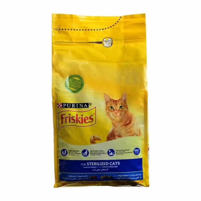 Croquettes pour chat - FRISKIES - Saumon et légumes - 1,5Kg - Adulte stérilisé - Aliment complet